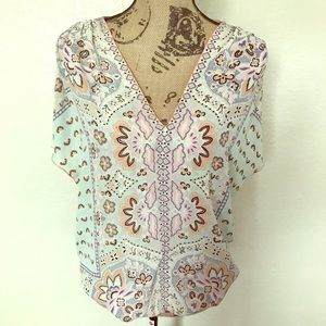 Anthropologie One September patterned top sz L